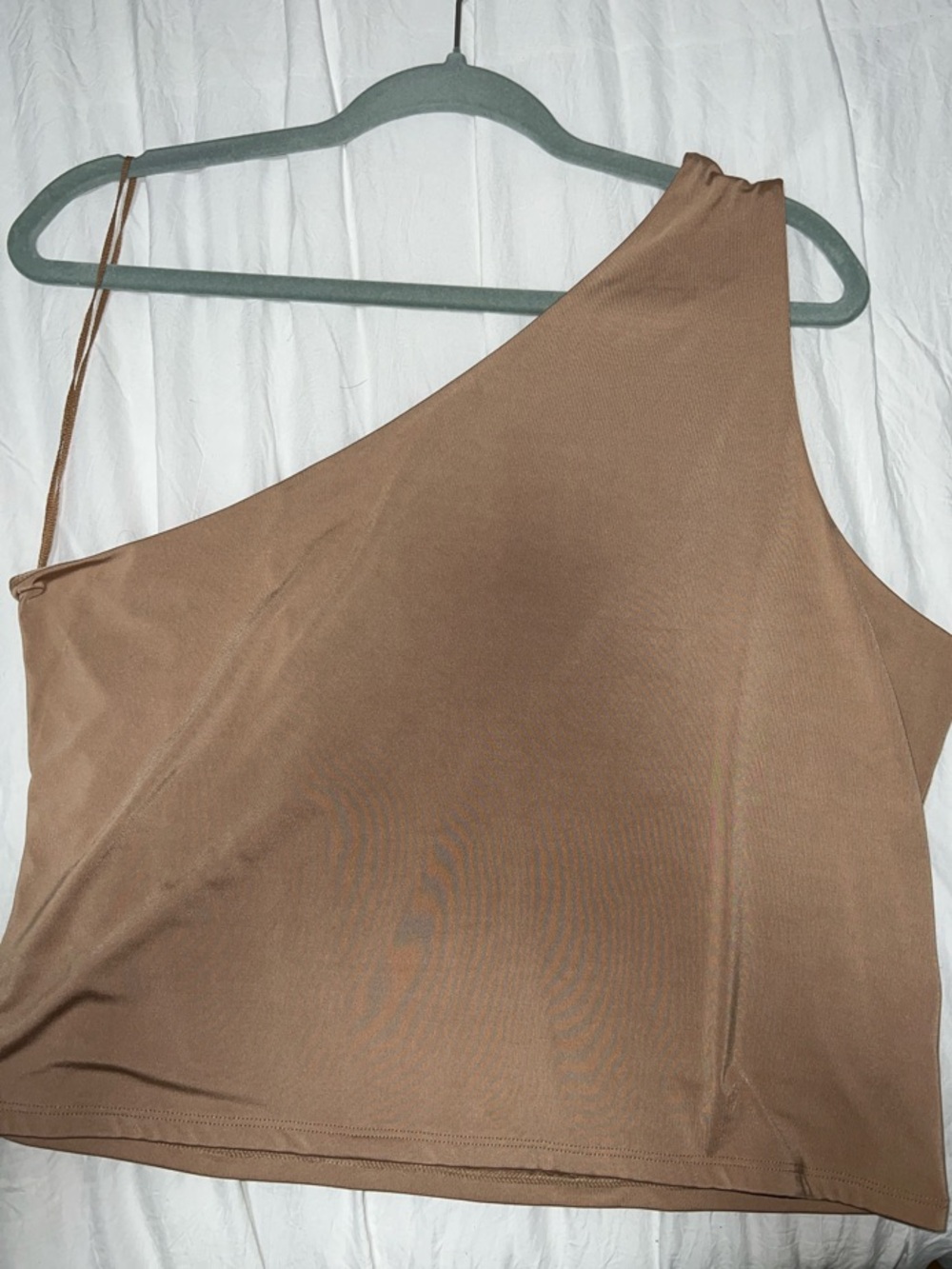 Express One-Shoulder Tank Top in Brown/Nude
